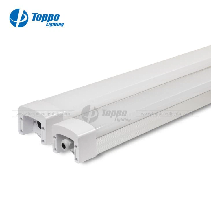 Vairumtirdzniecība 5 gadu garantija IP65 2/4/5 pēdu LED trijstūrveida apgaismojums
